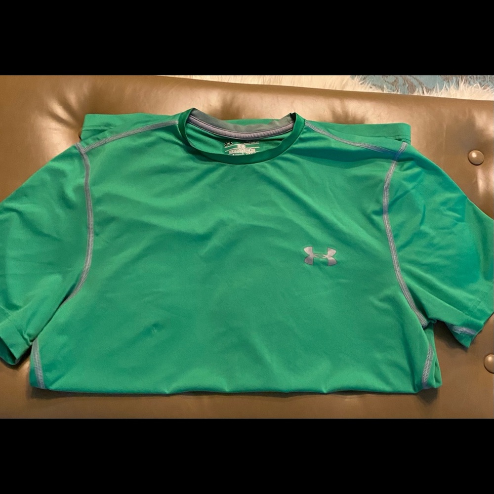 Workout T by UA